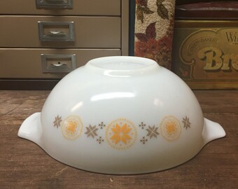 Vintage Pyrex Town and Country Cinderella 4 QT 444