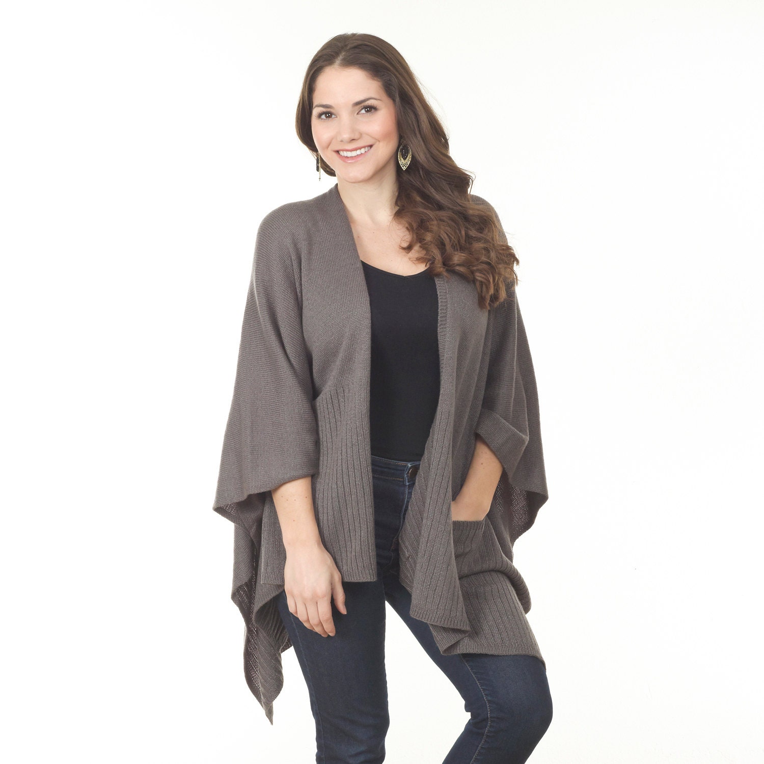 Chic Womens Knitted Poncho Cape Shawl Wrap with Pockets