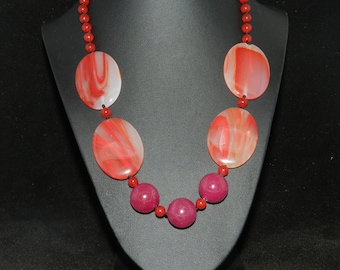 CLEARANCE *FT569 Jade and Agate Necklace