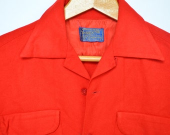 Soft Bright Red Pendleton Button-Up / 100 % Virgin Wool / Men's Size Small