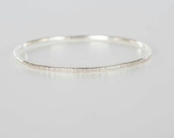 Bark texture silver bangle