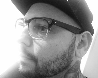 1950's Style Horn Rimmed Fade Eyeglasses