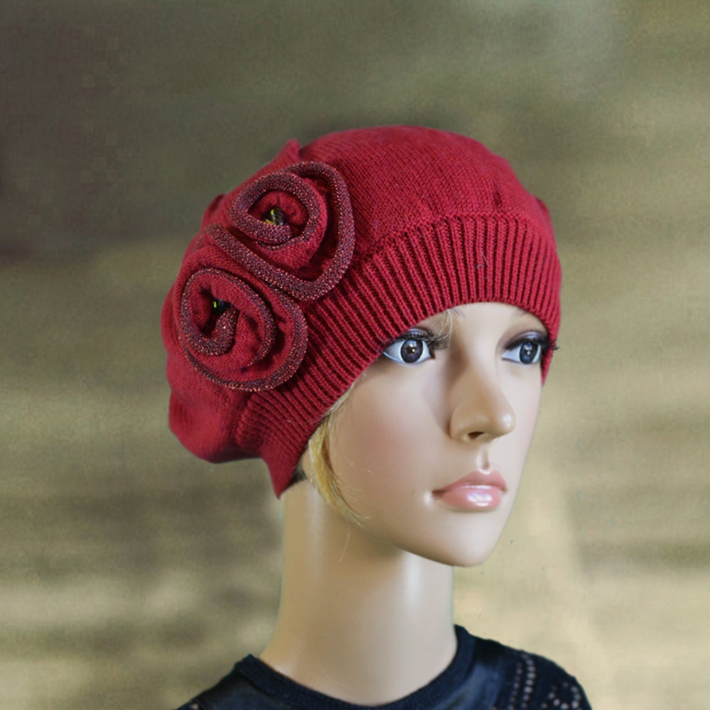 Red knit beret Knitted wool beret Ladies knit beret