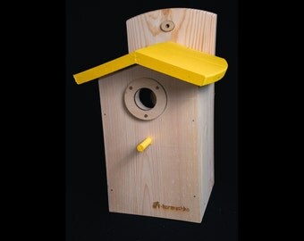 Wooden Bird House "Sunny", Rustic Birdhouse, Chickadee Birdhouse, Chickadee Nesting Box, Handmade, Yellow