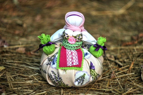 Ukrainian traditional doll-motanka,folk doll,ukrainian souvenir, talisman,charm, herbal, motanka, made in ukraine,