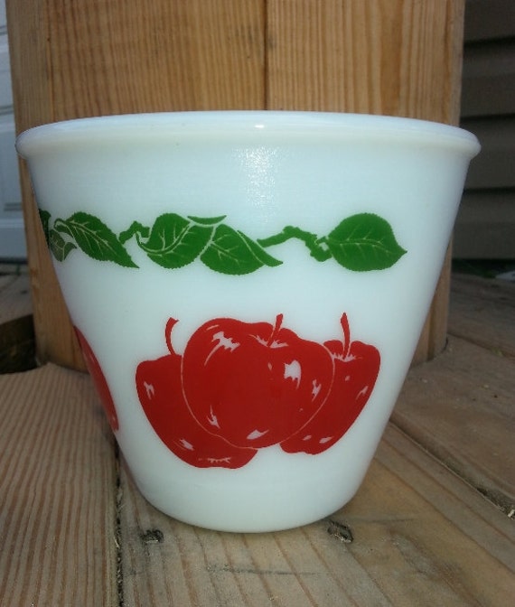 Hazel Atlas Apple Bowl Vintage