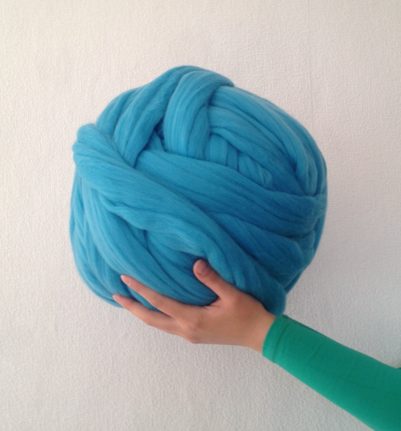 SALE Super chunky yarn Roving wool Super chunky by WoollalaWool