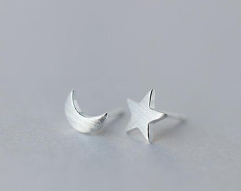 Items similar to Christmas star stud earrings, cute jelly star stud, 3D ...