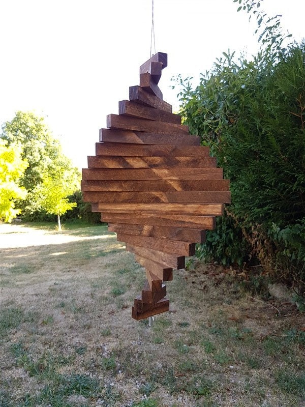 Wind Chime Wooden Wind Catcher Spinner Sculpture Mobile Garden Decoration