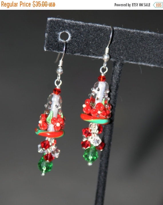 SALE THANKSGIVING SALE Christmas Wreath Cone Flowers Lampwork DeSIGNeR EaRrings Poinsettia Red Green Holiday Jewelry