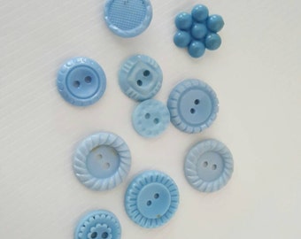 10 Vintage baby blue plastic buttons