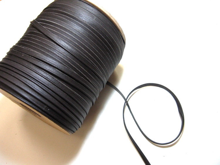CLEARANCE!!!! 5/16" Cowhide Leather Cord Piping in Chocolate Brown (5