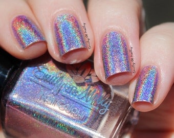 Nail polish - "Flatline" light taupe grey linear holographic polish