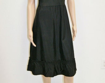 Vintage 1940's 50's Black Acetate Slip by Loomcraft Size 34 - Fits 8