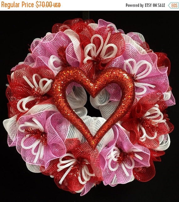 ON SALE CLEARANCE Valentine Heart Wreath by wreathsbyrobin