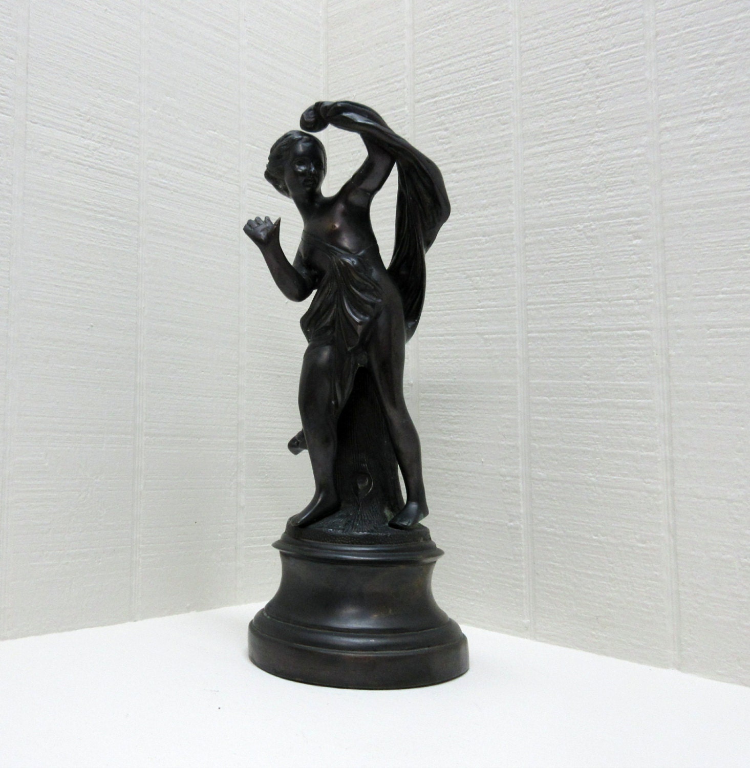 art deco resin figurines