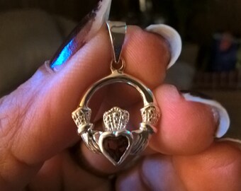 sterling silver garnet heart pendant