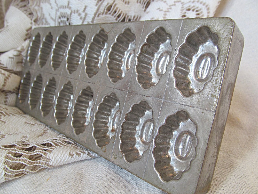 Antique Chocolate Mold Bonbon Chocolate Vintage Chocolate Mold