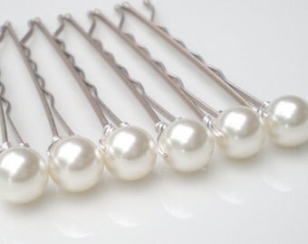 White Bridal Pearl Hair Pins... Chic Bridal Hair Jewelry. Wedding Hair Pin Accessory. Shower Gift. Bride Maids Hair Pins. Sweet Flower Girl