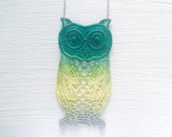 Ombre Owl Lace Necklace