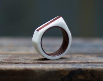 Corian and wenge wood ring. Exclusive faceted white wooden wedding band. Water resistant, very durable and hypoallergenic (02700_7N)