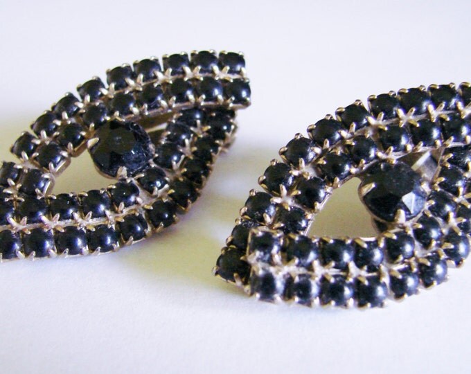 1950s Vintage Black Rhinestone Clip Earrings / Jewelry / Jewellery