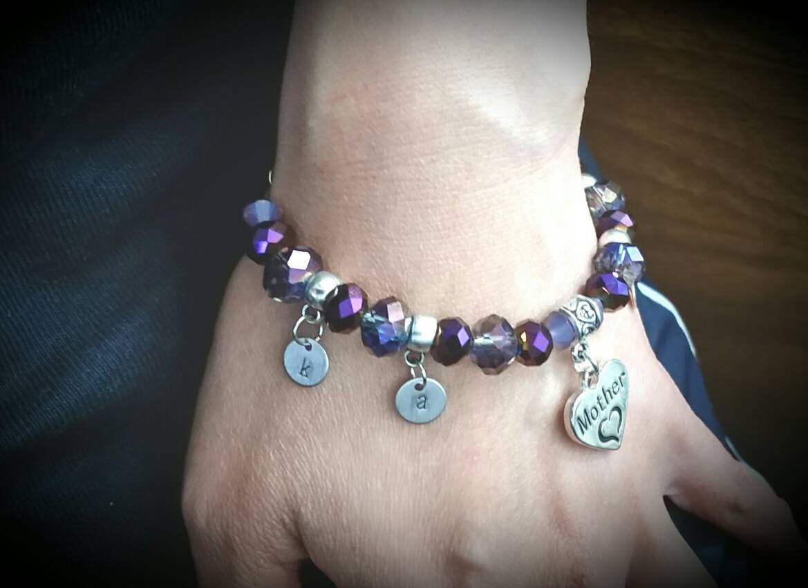 New mom charm braceletIt's a girl by SumabatCreations on Etsy