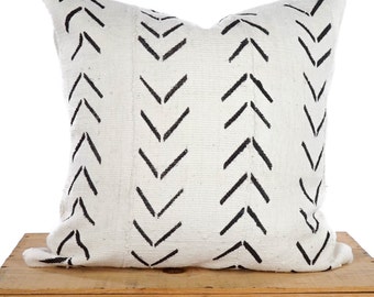 18 Inch White African Mud Cloth Pillow Cover