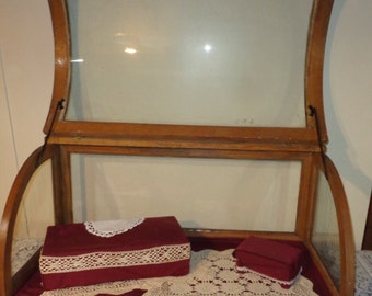 Antique Curved Glass Oak Tabletop Large Display Case Antique Curved Glass Oak Tabletop Large Display Case