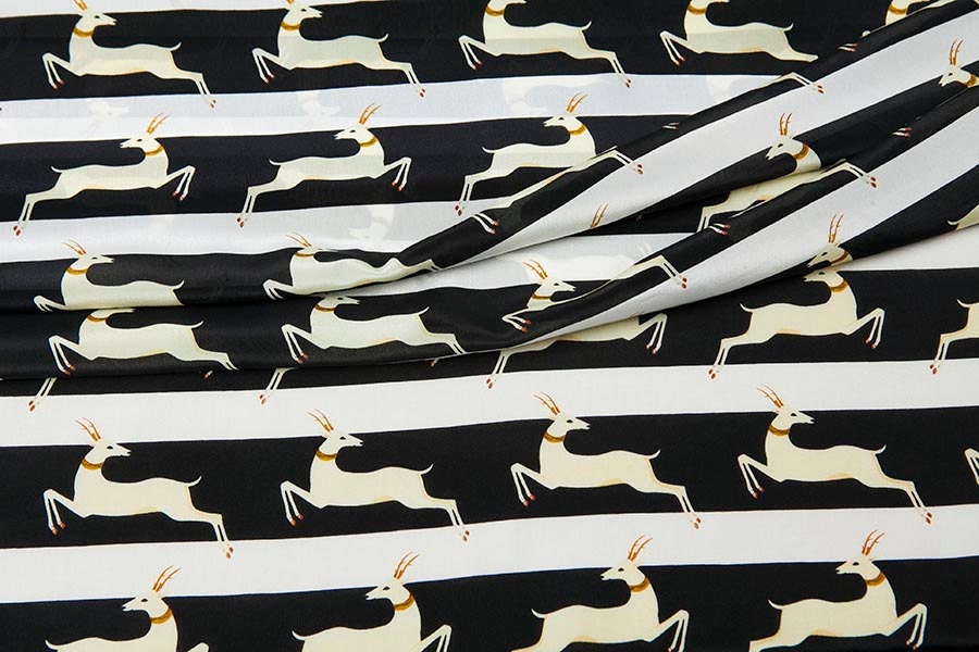 Animal Prints Pure silk crepe de chine fabric, antelope pattern