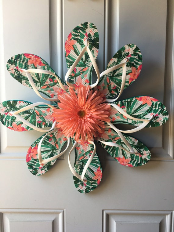 Items Similar To Flip Flop Wreath On Etsy   Il 570xN.1044948319 58hx 