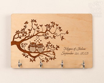 Wall Key Holder wood key rack custom key holder Owl Anniversary Gift Engagement Gift Housewarming Gift Custom Wedding Gift Shower Gift keys