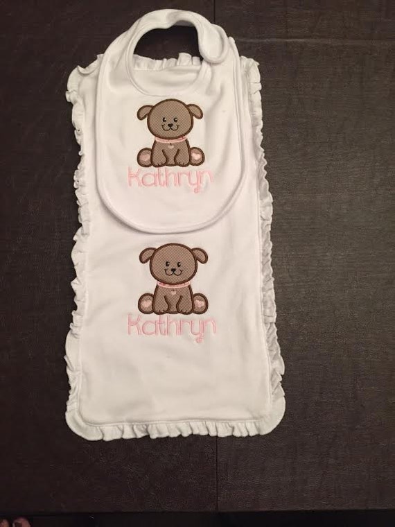 Personalized Bib and Burp Cloth Set/ Sewthern by SewthernCreation