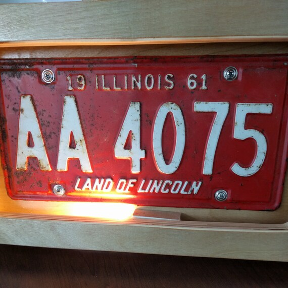 LICENSE PLATE Wall LightVintage 1961 Land of Lincoln License