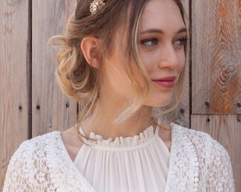 Gold Wedding Headpiece - Gold-tone Bridal Headpiece with Crystals - Gold Tiara - Vintage Style Wedding tiara - 1930s Wedding Dress