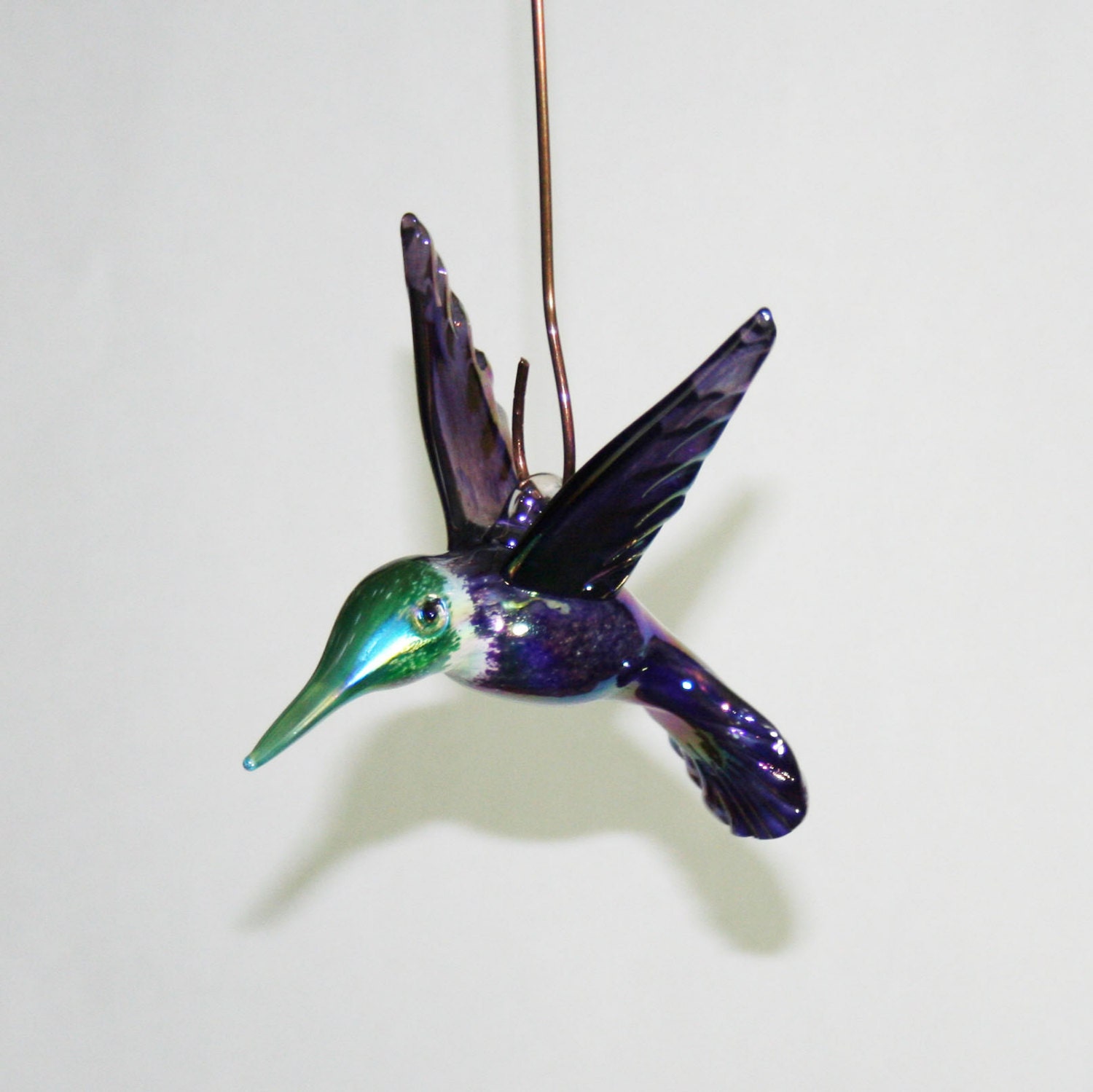 hand blown glass hummingbird ornament suncatcher iridescent hand blown glass hummingbird ornament suncatcher iridescent