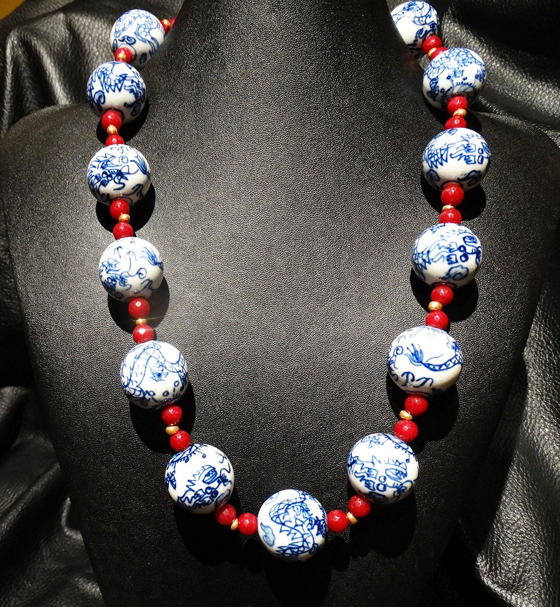 Porcelain Bead Necklace Handpainted Chinese Vintage 24