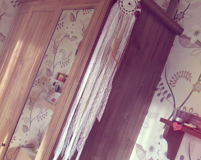 Summer SALE Bohemian Laces Dreamcatcher - Gypsy Bedroom Decor - Pastel Floral Dream Catcher - Boho Wall Hanging Decor - Hippie Decor - We...