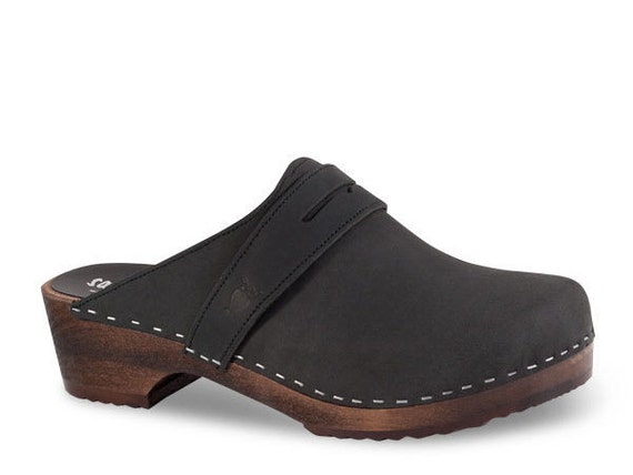 Black Leather Clogs / Handmade Clogs for Men / Strap Leather