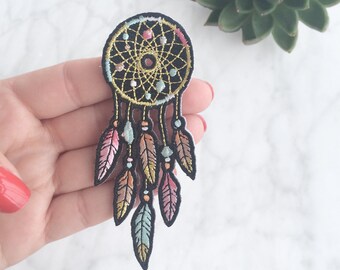 Dreamcatcher Patch - Iron On, Embroidered Applique – Boho Chic - Feather