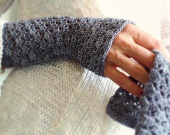 Karla’s Crochet Wrist Warmers, woman's, fingerless gloves, mittens, accessories, pattern, digital download