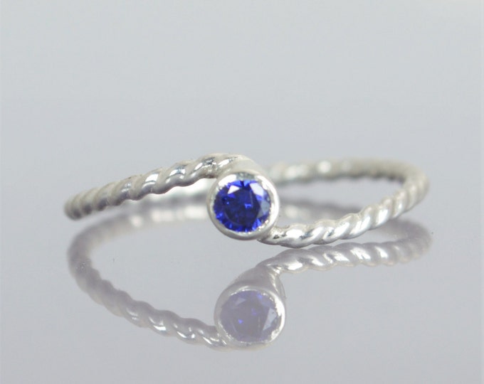 Wave Ring, Silver Wave Ring, Sapphire Mothers Ring, September Birthstone Ring, Silver Twist Ring, Unique Mother's Ring, Sapphire Ring