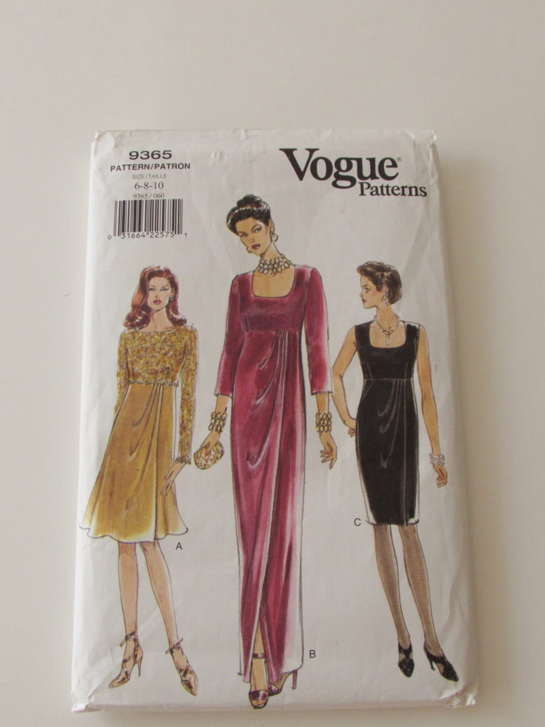 Vogue Dress Pattern No 9365 Unused