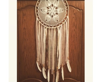 White Dreamcatcher Large Dream Catcher Wall Hanging Crochet Dream Catcher Bohemian Nursery Dreamcatcher Native America Dreamcatcher