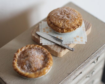 Dolls House Miniature Apple Pie Duo