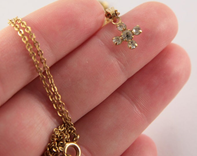 Minimal Cross Necklace Retro Rhinestone Cross Tiny Crystal Pendant Gold Chain Baby Girl Present Cheap Necklace Up to 10 Inexpensive Gift