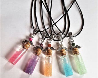 Necklace: Potion of fairies