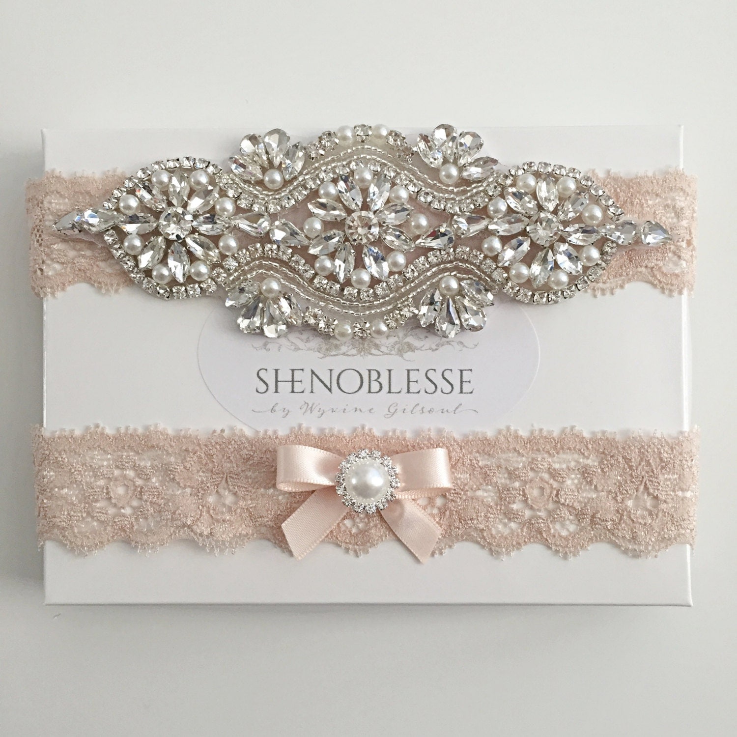 30 Handmade Wedding Garters To Die For