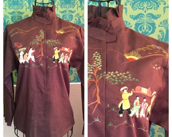 Vintage 1950s Novelty Blouse - Brown Asian Parade Embroidered Shirt - S