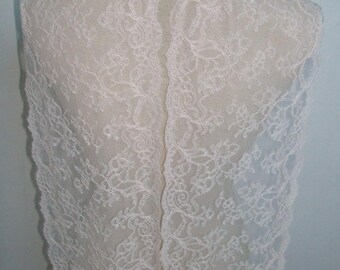 RESERVED 3 yards light pink french lace trim (N98)/ 8"wide stretch lace trim by the yard